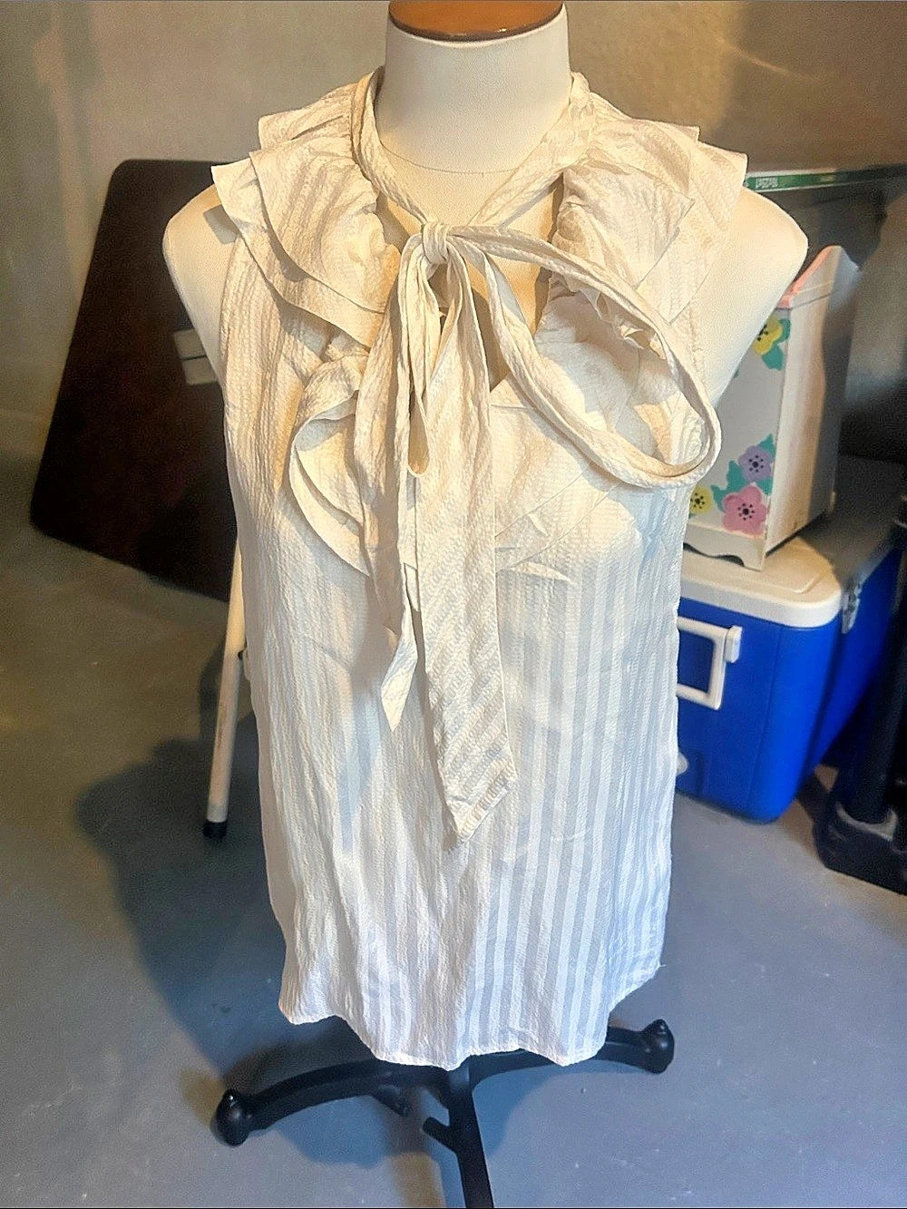 Club Monaco Ruffle Tie-Neck Striped Blouse in White Size Small petite